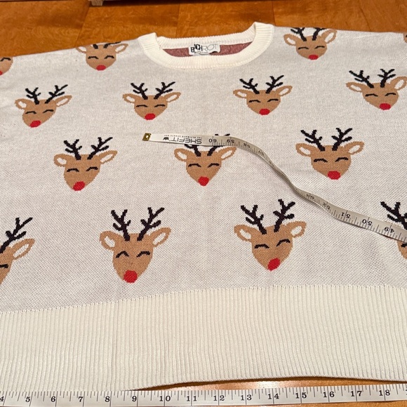 Beach Riot for Anthropologie absolutely love this Reindeer Pattern Sweater SZ XL - Picture 10 of 10